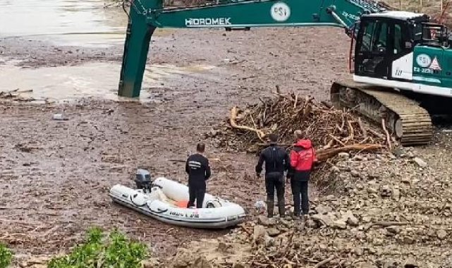 Amasya'daki selde kaybolan Zilal'i arama çalışmaları devam ediyor