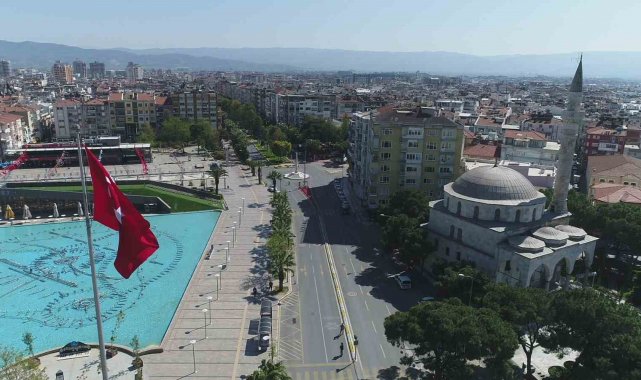 Aydın'ın merkezindeki 340 yıllık bu camide kadınlar abdest alamıyor