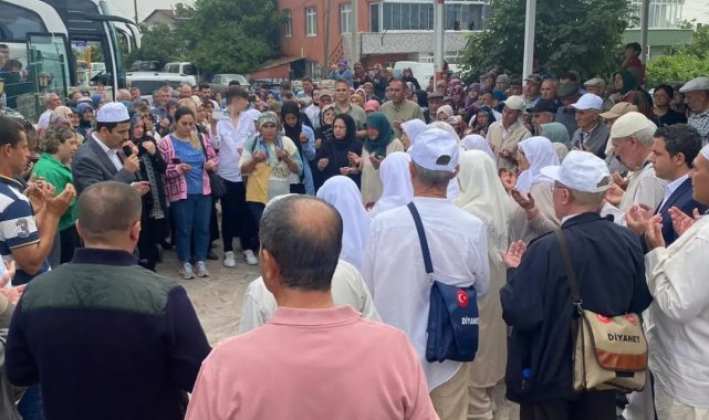 Ayvacık'ta hacı adayları kutsal topraklara uğurlandı
