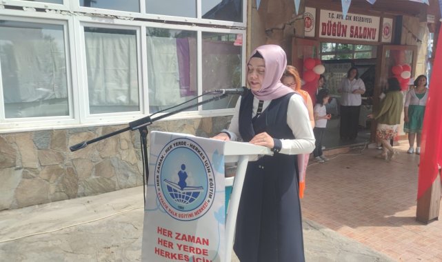Ayvacık'ta Halk Eğitim Merkezi Yıl Sonu Sergisi açıldı