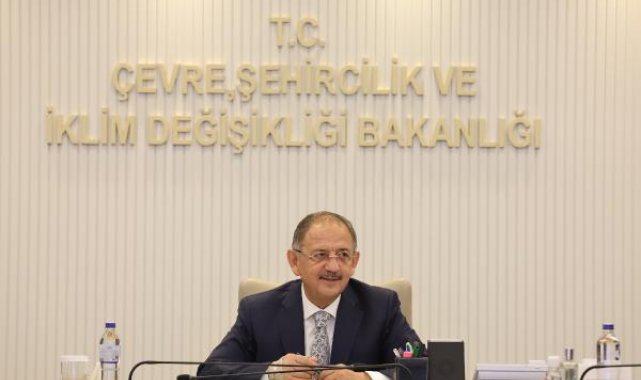 Bakan Özhaseki: Afet bölgesindeki konutları hızlıca vatandaşlarımıza teslim edeceğiz