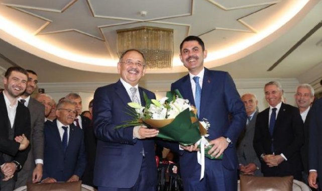Bakan Özhaseki, Murat Kurum'dan görevi devraldı