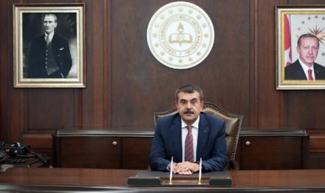 Bakan Tekin: Gençlerle istikbalin Türkiye'sini inşa edeceğiz