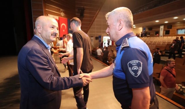 Başkan Büyükgöz'den belediye personeline müjde