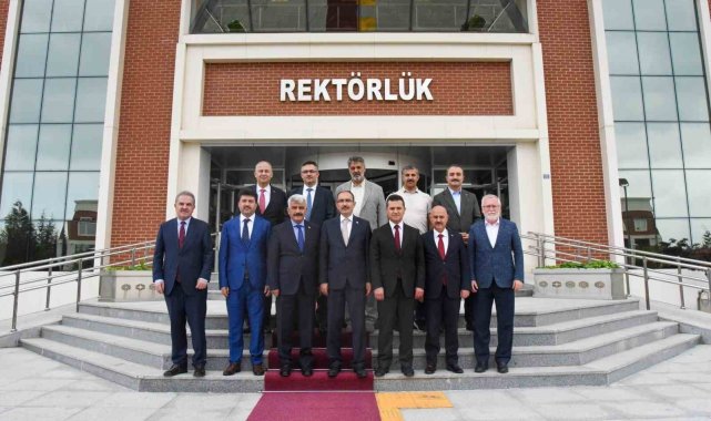 Batı Karadeniz Üniversitesi Rektörleri Bilecik'te bir araya geldi