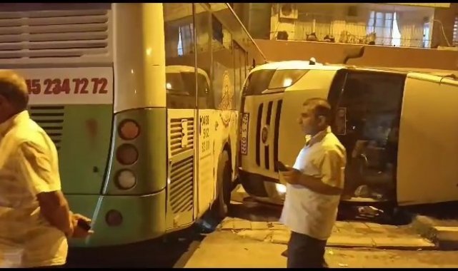 Batman'da belediye otobüsü ve minibüs çarpıştı: 8 yaralı