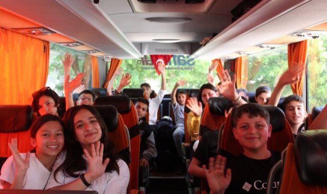 Bayburtlu öğrenciler Çanakkale ve İstanbul gezisine uğurlandı