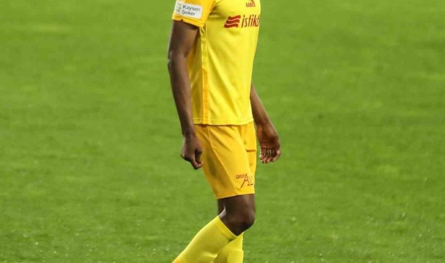 Bernard Mensah Kayserispor'a veda etti
