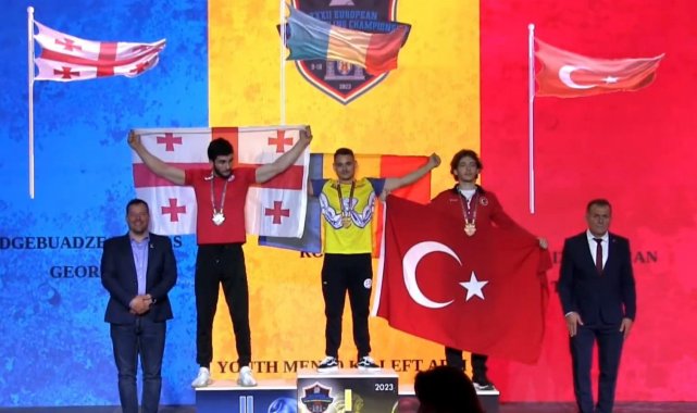 Bilek güreşinde Avrupa 3'ncülüğü Sakarya Büyükşehir'in