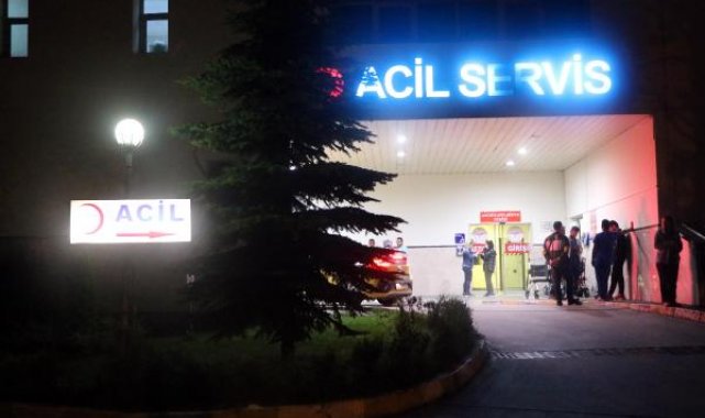 Bolu'da tavuk döner yedikten sonra rahatsızlanan 21 kişi hastanelik oldu