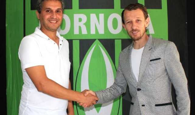 Bornova FK kurumsallaşıyor