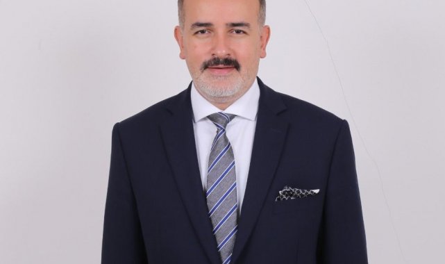 Bozyiğit eğitimden sonra danışmanlık sektöründe de iddialı