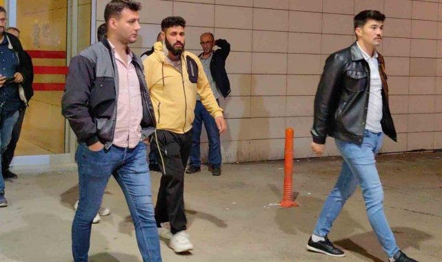 Bursa'da hırsız ev sahibini bıçakladı