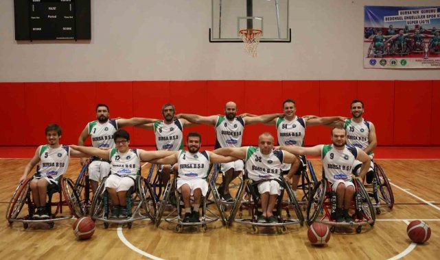 Büyükşehir sporda zirveye oynuyor