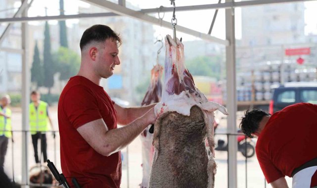 Büyükşehirden 3 noktada ücretsiz kurban kesimi