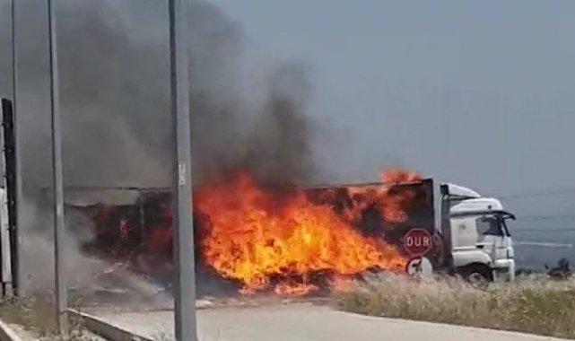 Çanakkale'de tır alev topuna döndü