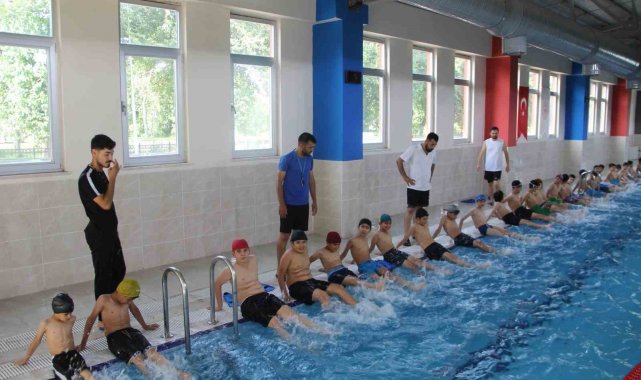 Cizre'de 12 bin çocuğa yüzme eğitimi verilecek
