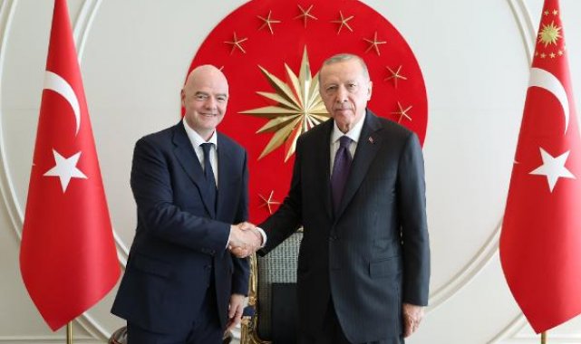 Cumhurbaşkanı Erdoğan FIFA Başkanı Infantino ile görüştü