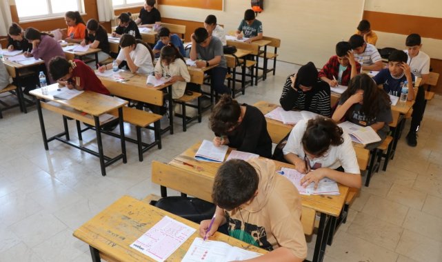 Denizli'de 13 bin 443 öğrenci LGS'de ter dökecek
