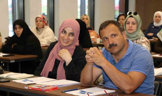 Ebeveynler okula başladı