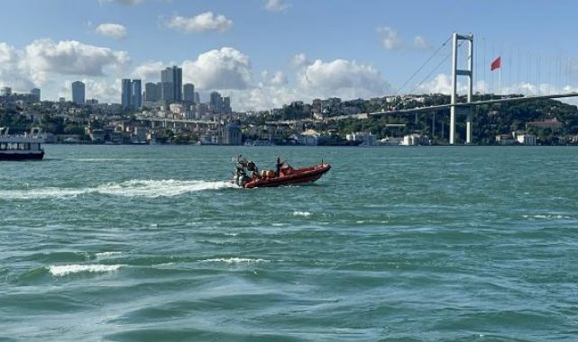 Ek bilgi ve fotoğraf Üsküdar'da bir öğrenci denizde kayboldu: Arama çalışması devam ediyor