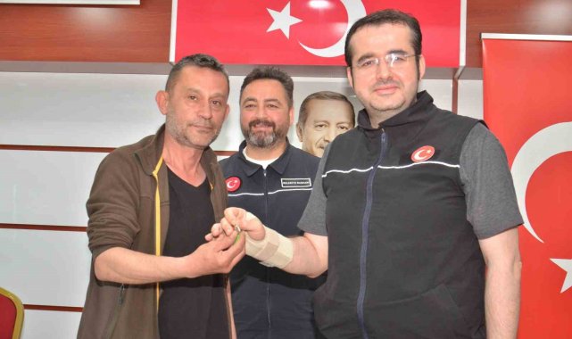 Elbistan'da depremzede esnaflara 83 geçici işyeri daha teslim edildi