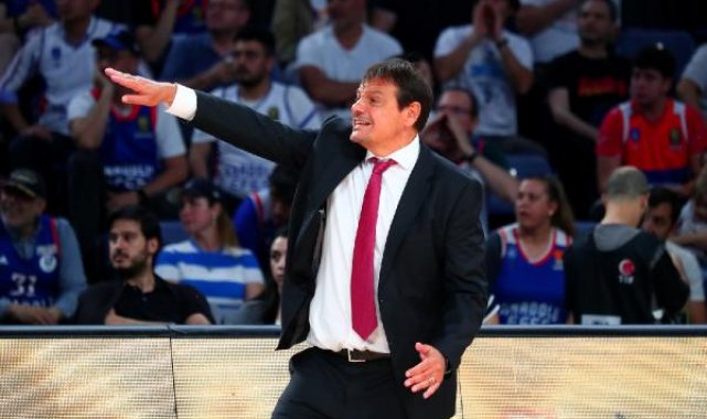 Ergin Ataman: Allah nasip ederse bir kupa daha alıp hep beraber veda edeceğiz