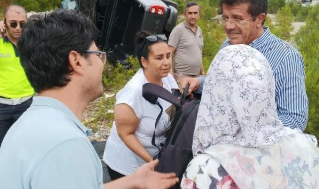 Eski Bakan Zeybekci kazada yaralandı