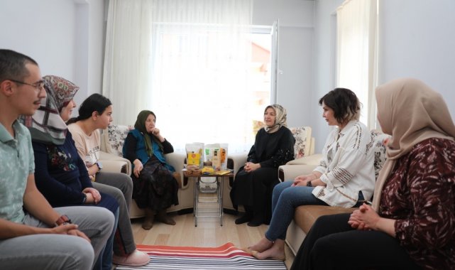Fatma Çolakbayrakdar, Çölyaklı Aileleri Ziyaret Etti