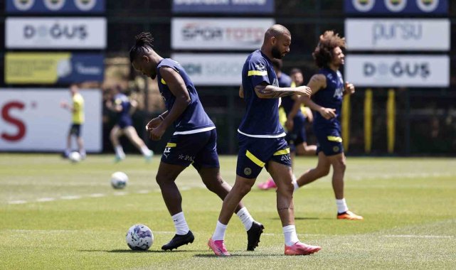 Fenerbahçe'de kupa maçı hazırlıkları sürüyor