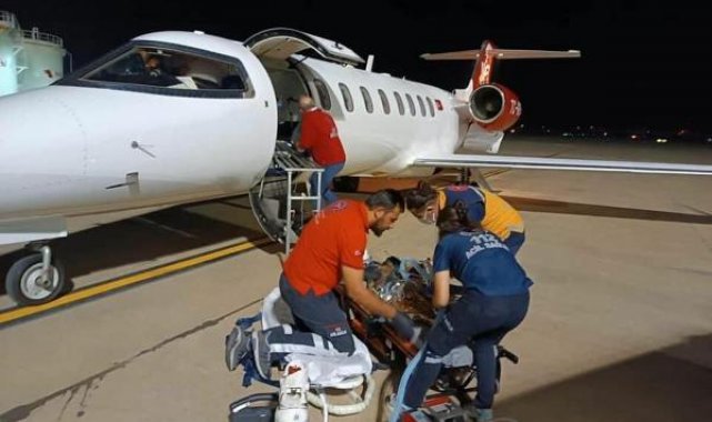 Fethiye'de salça kazanına kazana düşen Öykü, ambulans uçakla İstanbul'a sevk edildi