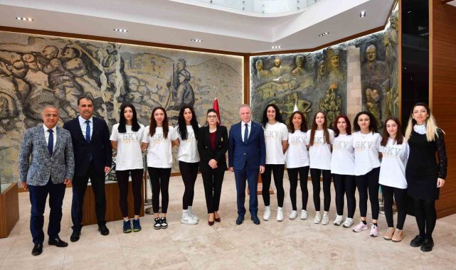 Gaziantep, tarihinde ilk kez voleybol 'da Türkiye Finallerinde yarışacak