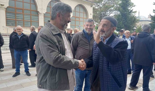 Gediz Belediye Başkanı Muharrem Akçadurak dualarla hacca uğurlandı