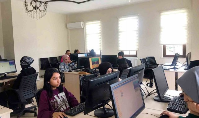 Genç KOMEK Yaz Okulunda kayıt heyecanı başlıyor