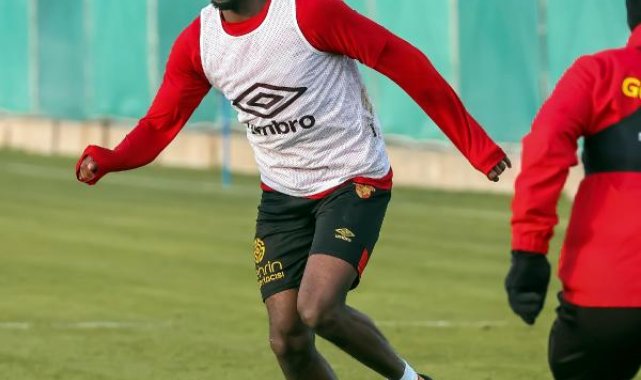 Göztepe'de Traore kalacak