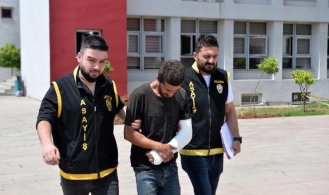 Hasarlı binada küvette yakalanan hırsız, banyonun havalandırma penceresinden girmiş