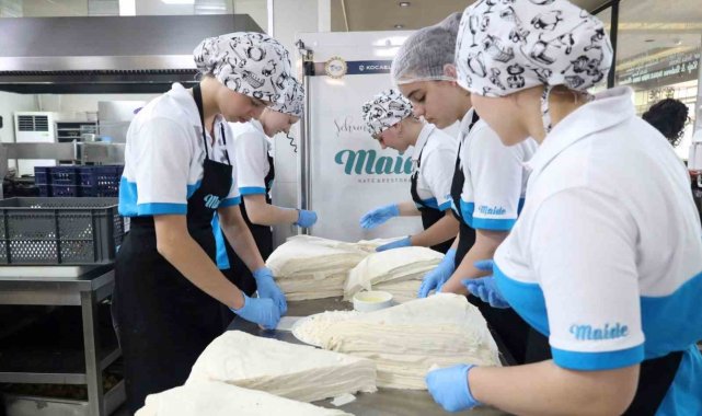 Hollandalı öğrenciler Türk Mutfağının inceliklerini Kocaeli'de öğrendi
