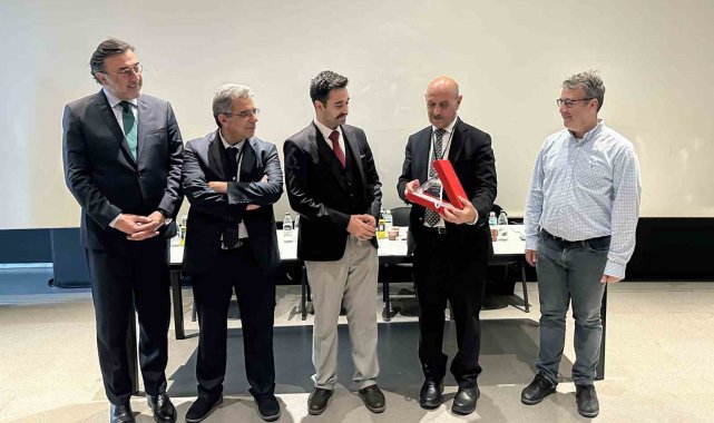 Hukuk Fakültesi öğrencilerinden büyük başarı