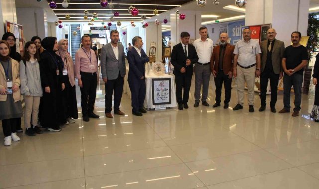 Hüsn-ü Hat ve Kaligrafi sergi açılışı gerçekleştirildi