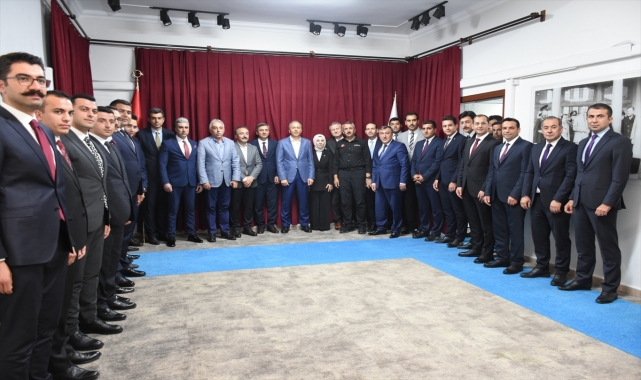 İçişleri Bakanı Yerlikaya, Malatya'da ziyaretlerde bulundu