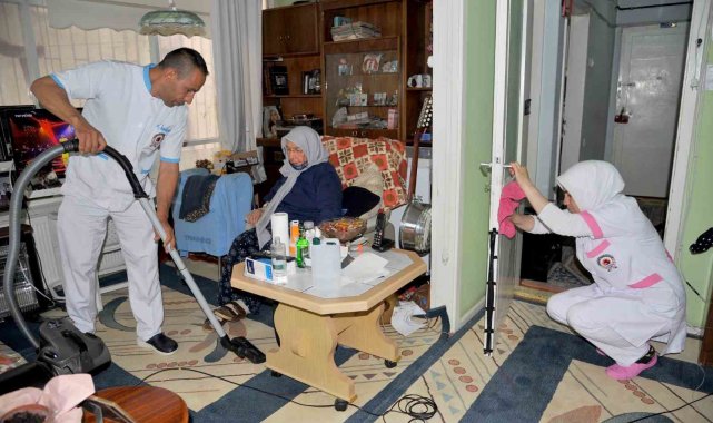 İhtiyaç sahibi vatandaşların evlerine bayram temizliği