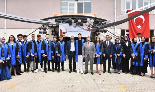 İnönü Anadolu Lisesi öğrencileri kep attı