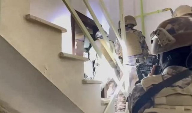 İstanbul merkezli çek senet operasyonu: 20 gözaltı