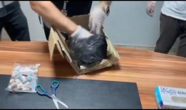 İstanbul'da tarihi eser kaçakçılarına operasyon: 2 gözaltı