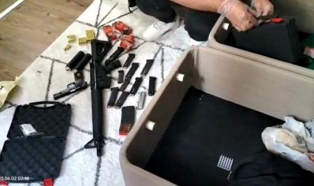 İstanbul'da telefon dolandırıcılarına operasyon: 15 gözaltı