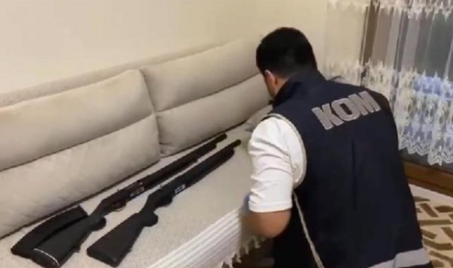 İzmir'de 'tefeci' operasyonunda 7 gözaltı