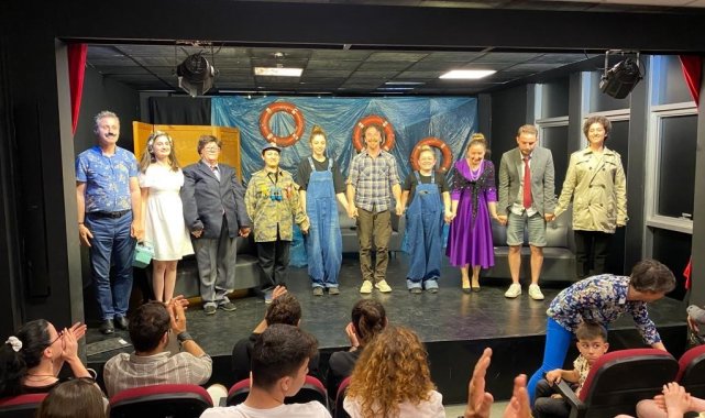 İzmit Sanat Akademisi 1 yıllık emeklerini taçlandırdı