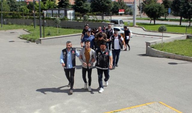 Karaman'da uyuşturucu çetesine operasyonda 12 tutuklama