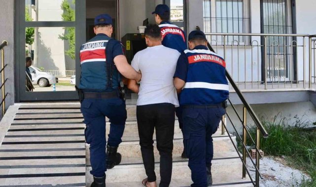 Karara bağlanmış 43 yıl hapis cezası ile aranıyordu, yakalandı