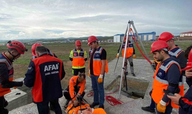 Kars'ta AFAD gönüllü eğitimleri sürüyor